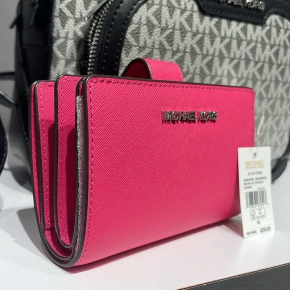 Michael Kors Medium Saffiano Leather Bifold WalletNWT Dragonfruit